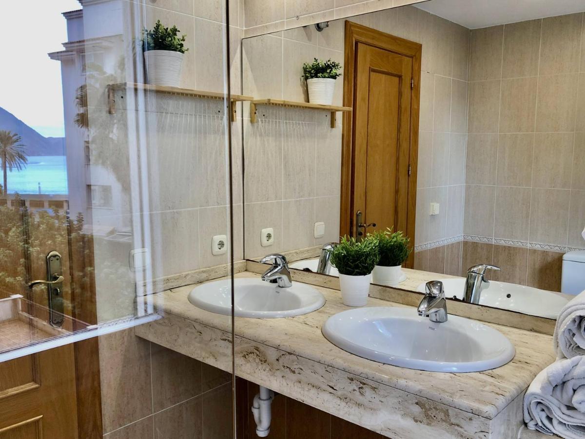 Exclusive Beachside 3 Bedroom Apartment With Pool In Altea Bagian luar foto