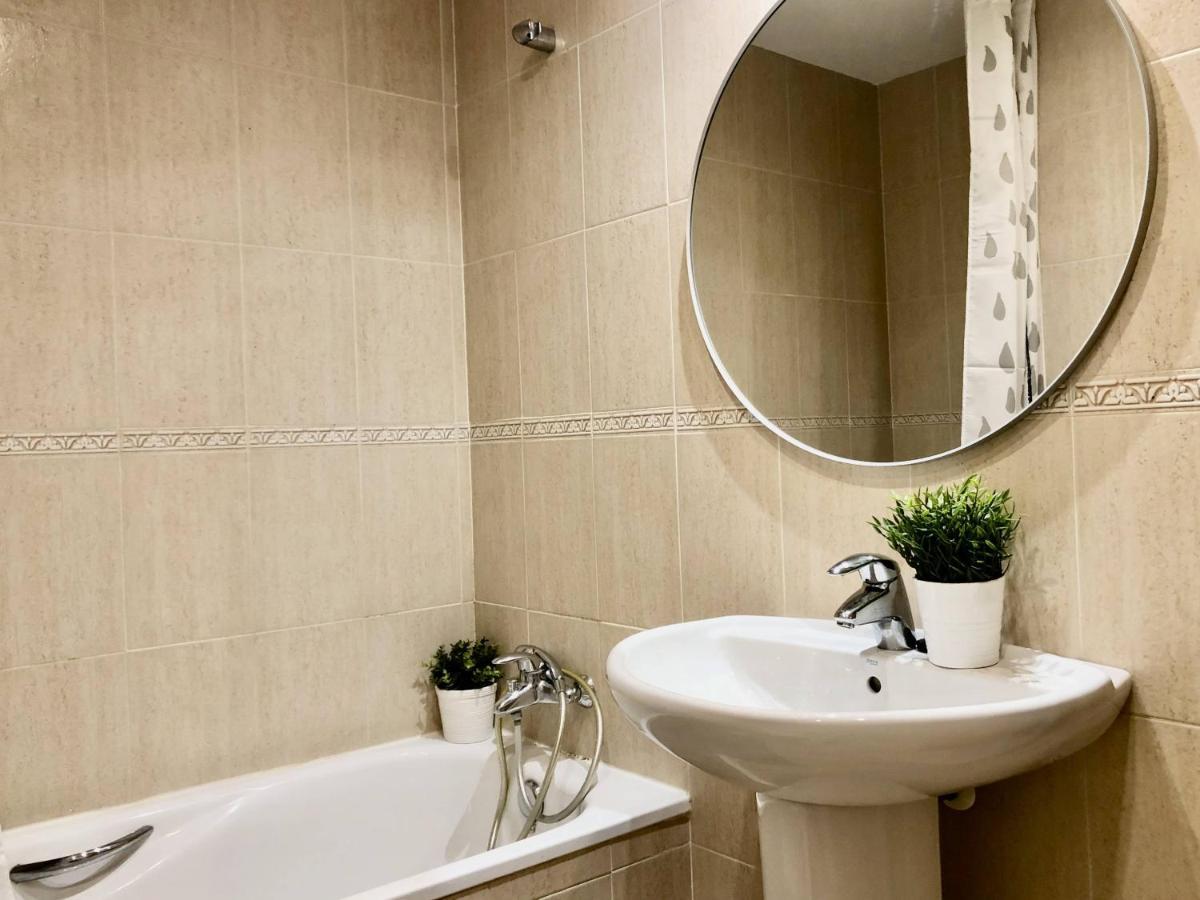 Exclusive Beachside 3 Bedroom Apartment With Pool In Altea Bagian luar foto