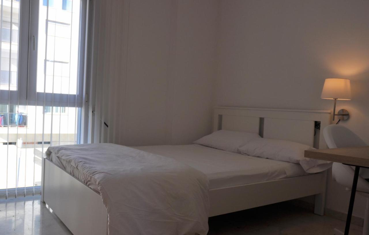 Exclusive Beachside 3 Bedroom Apartment With Pool In Altea Bagian luar foto