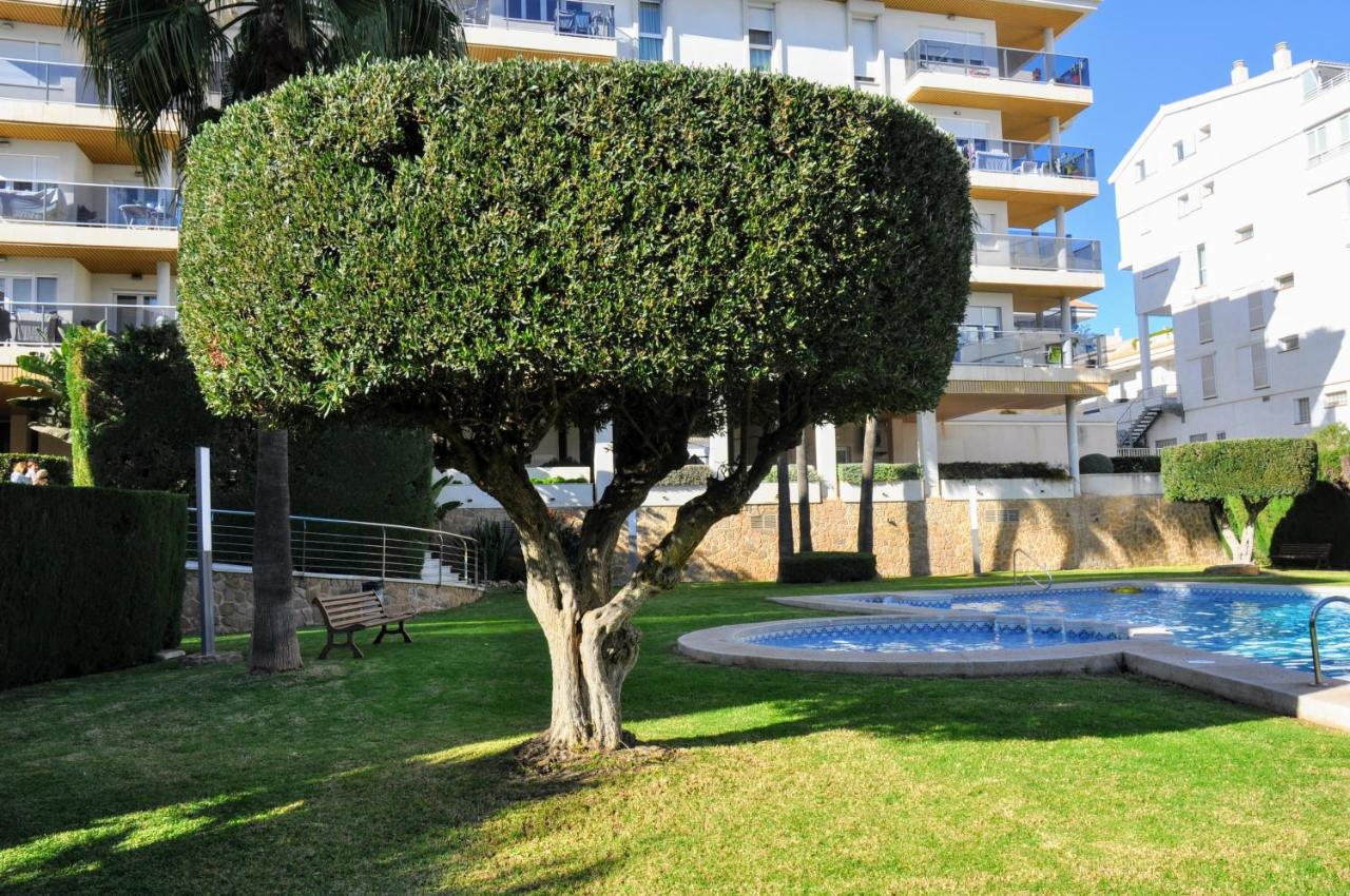 Exclusive Beachside 3 Bedroom Apartment With Pool In Altea Bagian luar foto
