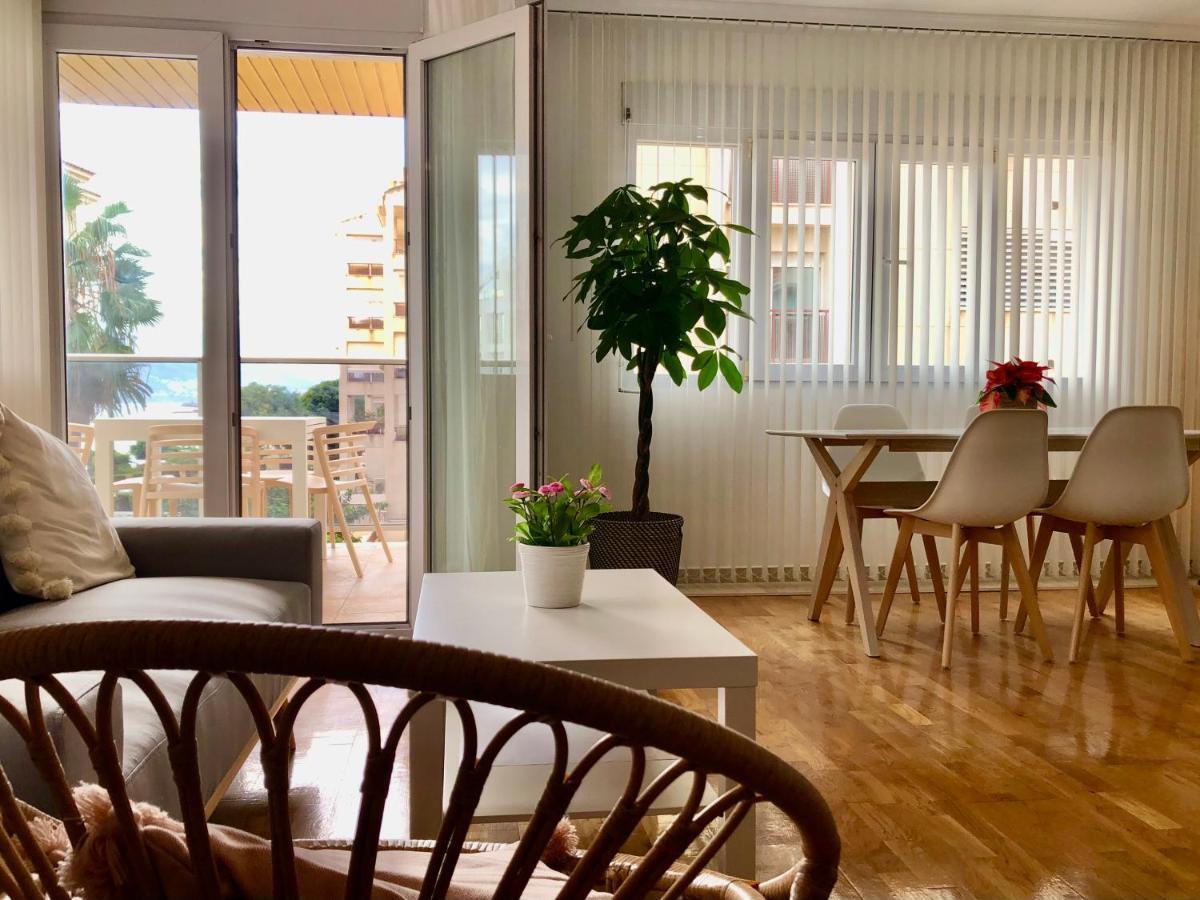 Exclusive Beachside 3 Bedroom Apartment With Pool In Altea Bagian luar foto